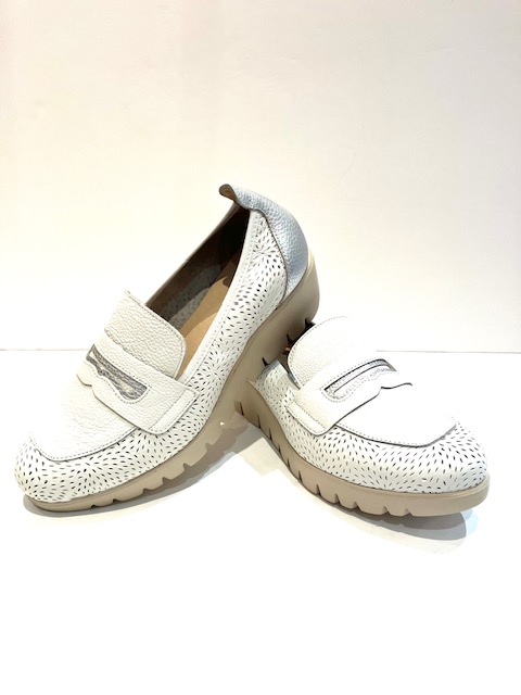 Wonders Light Wedge Loafers in White