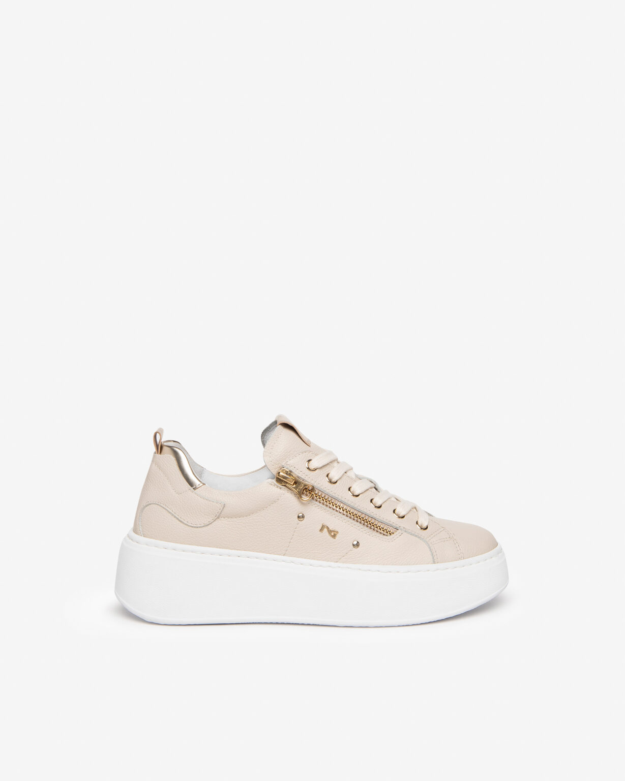 BEIGE TRAINERS 1