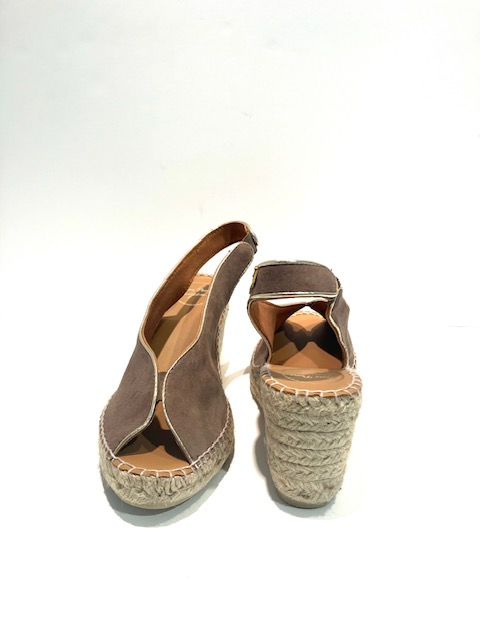 Toni Pons Leslie Suede Wedge in Taupe