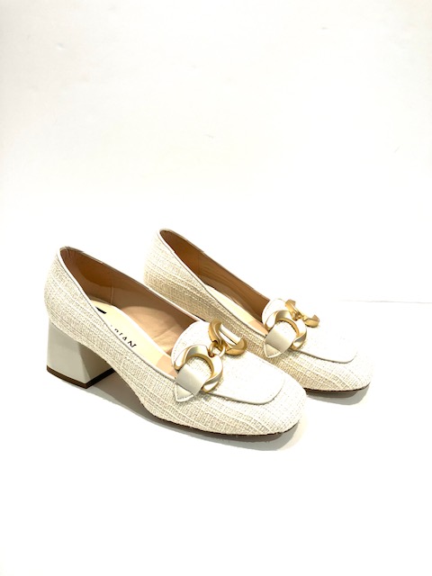 Marian Cream Block heeled shoes 1