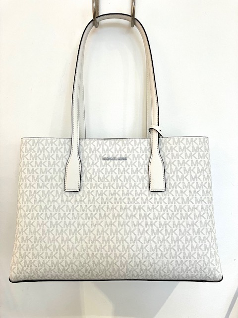 Michael Michael Kors Ruthie MD Tote in White Logo